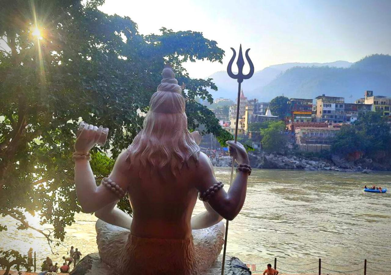 Vedic Dham Ganga Hotel Rishikesh Bagian luar foto